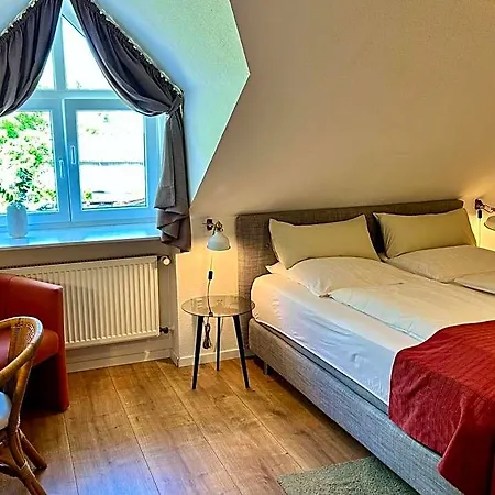 Otel Spitze Warte